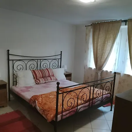3ziwohnungnuernbergburg Апартаменты *